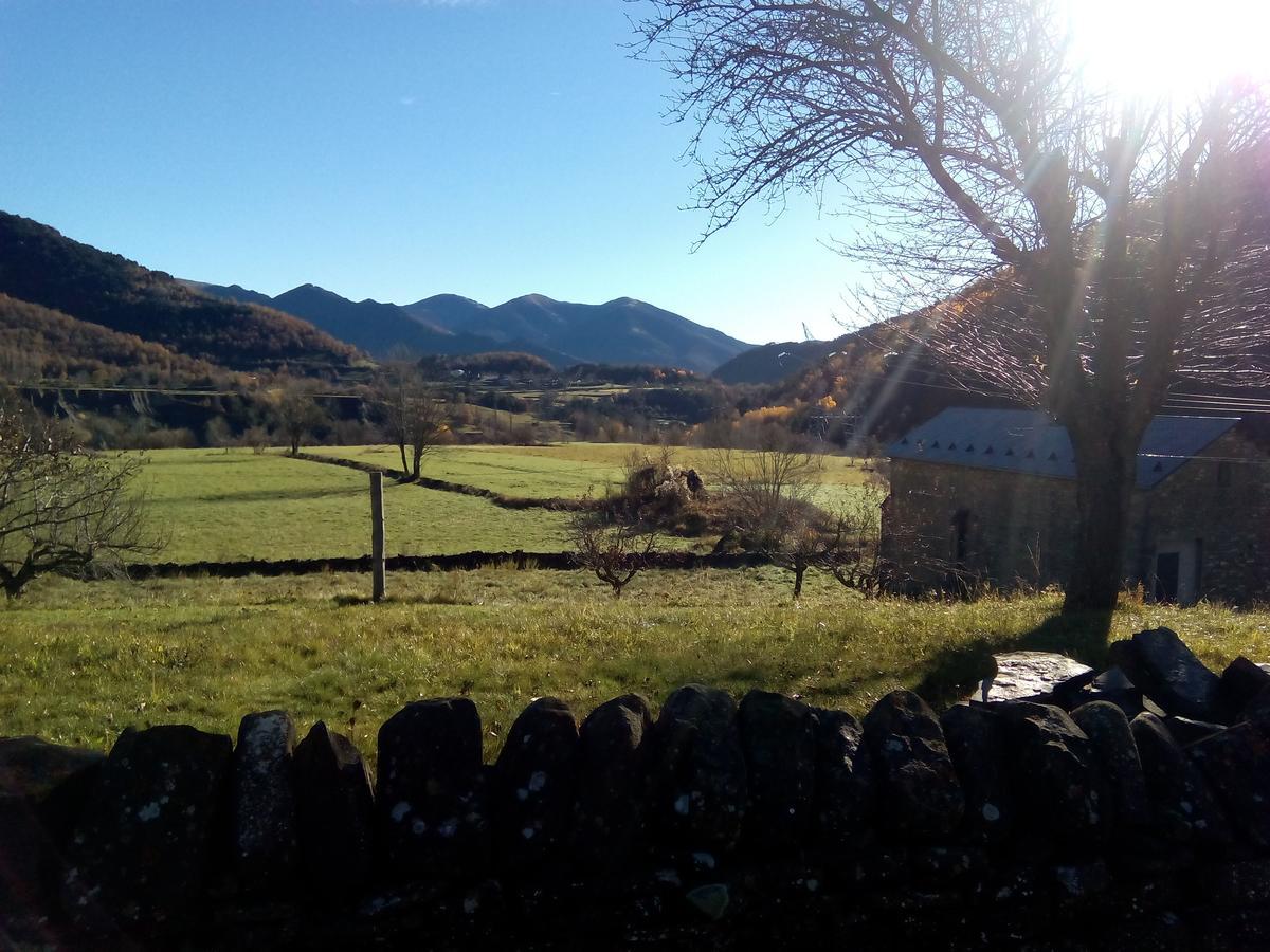 Linás de Broto Albergue El Ultimo Bucardo旅舍 外观 照片